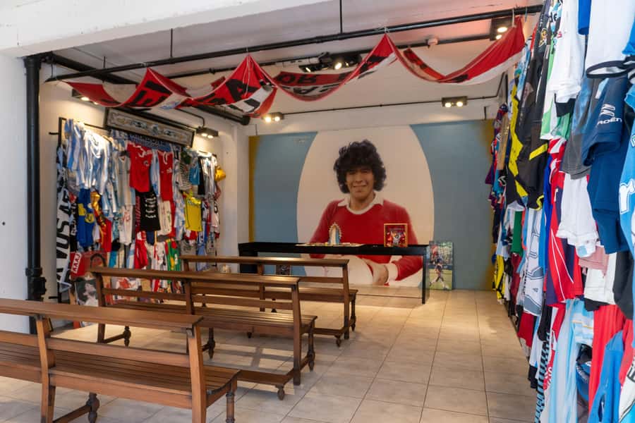 AllMaradona Buenos Aires: Maradona House Museum and Stadium - Maradona’s beginnings in La Paternal