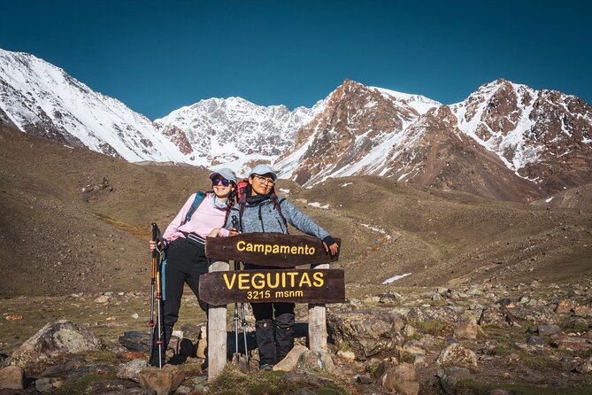 Andes Hiking Experience Full Day - Wildlife and the wide-open mountain setting