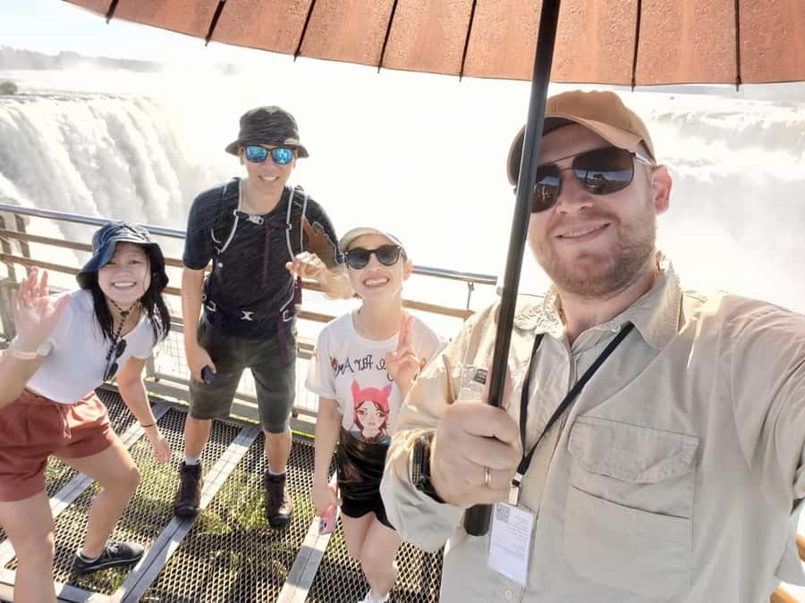 Argentinian Falls Tour + Optional Boat Ride (Private) - Crossing the Brazil and Argentina border