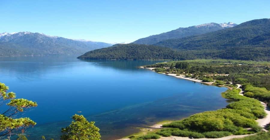 Bariloche: Full-Day El Bolsón and Puelo Lake Tour - Key points to know before booking