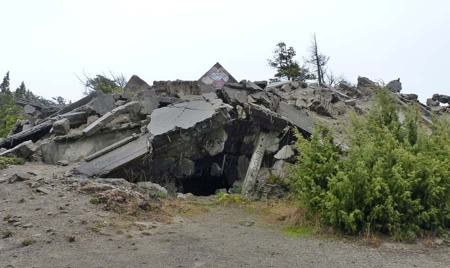Bariloche: German Immigration and History Walking Tour - The German School and the Erich Priebke case