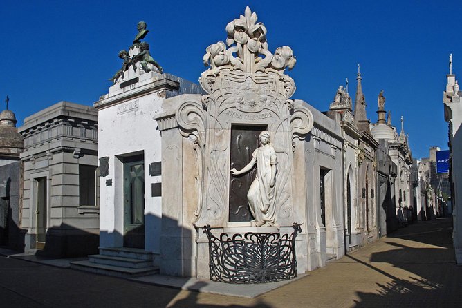 Best of Buenos Aires Private Walking Tour - From Florida Street to the Paris of the South