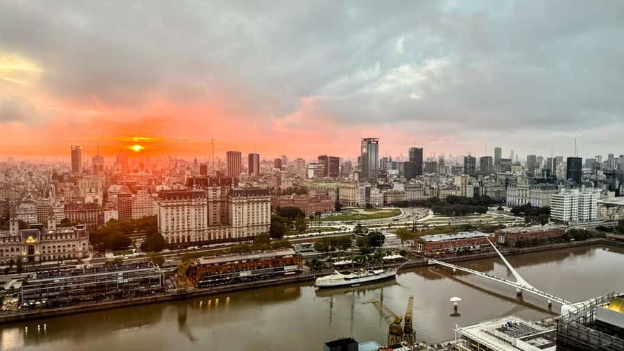 Buenos Aires After Dark: A City Lights & Sunset Experience - Why Buenos Aires Works So Well After Sunset