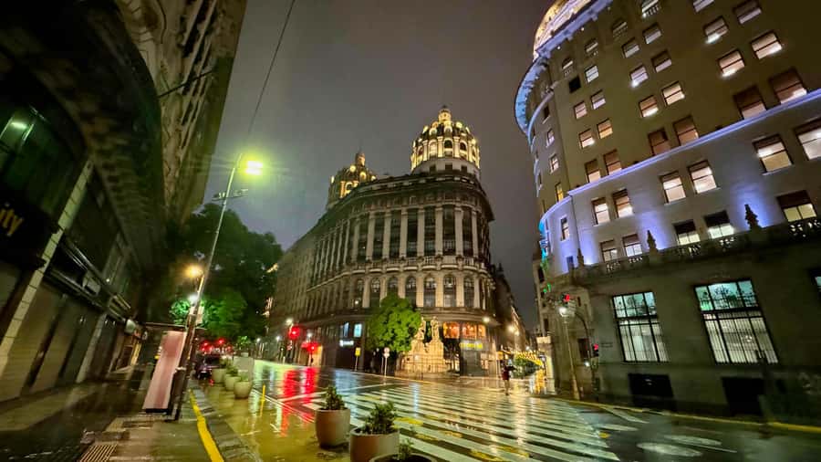 Buenos Aires After Dark: A City Lights & Sunset Experience - Recoleta for a More Romantic Mood
