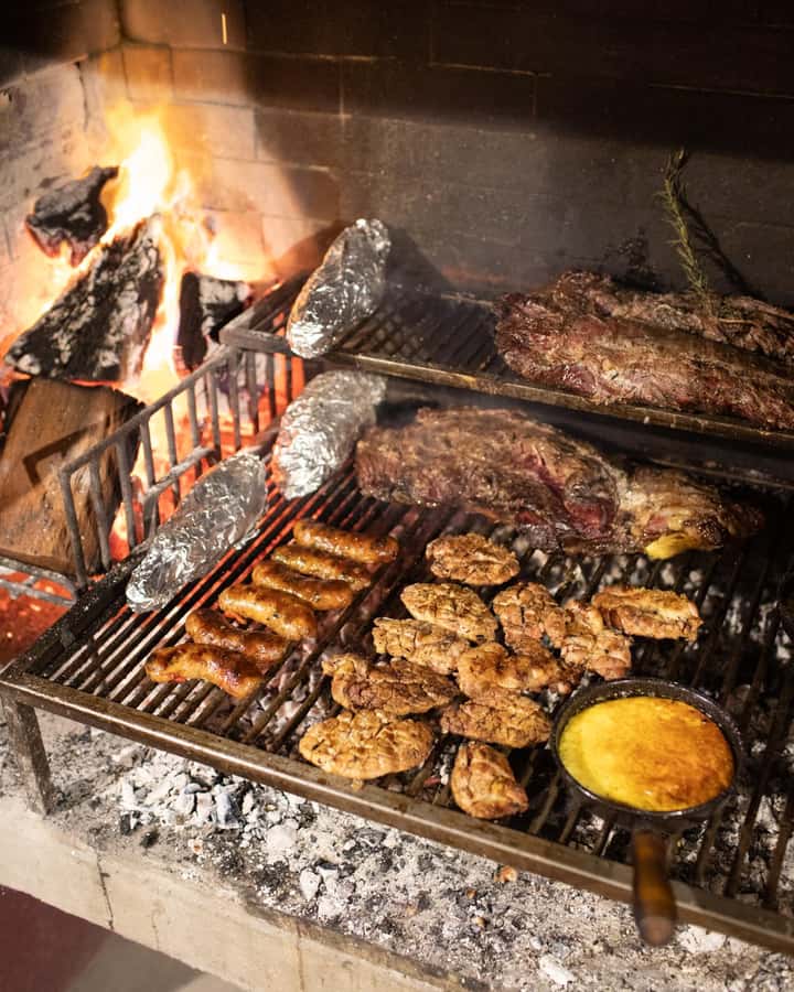 Buenos Aires: Authentic Argentine Asado BBQ with Live Music - Who will enjoy this dinner most