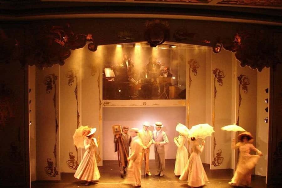 Buenos Aires: Cafe Los Angelitos Tango Show, Optional Dinner - Who will enjoy this tango night most?
