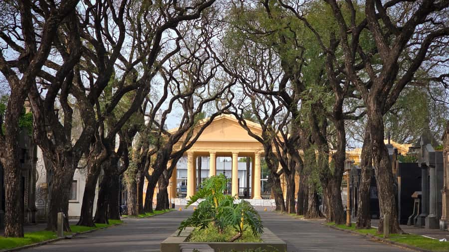 Buenos Aires: Chacarita, The Largest Cemetery In Argentina - What the $20 price delivers