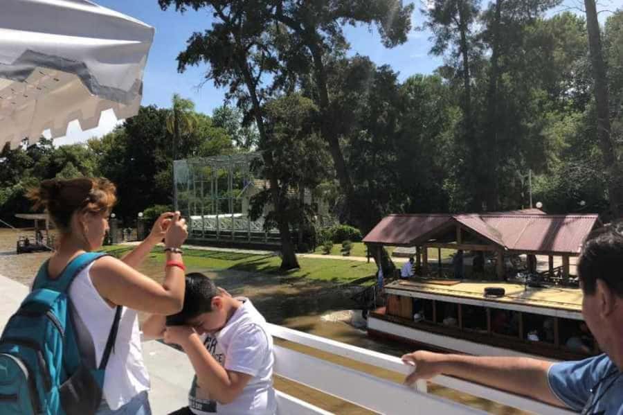 Buenos Aires: Classic Private Delta Tigre Boat Tour - Guide quality and language choices
