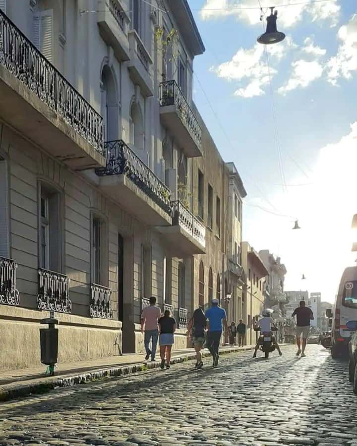 Buenos Aires for curious people - Finishing at Casa Rosada and Plaza de Mayo