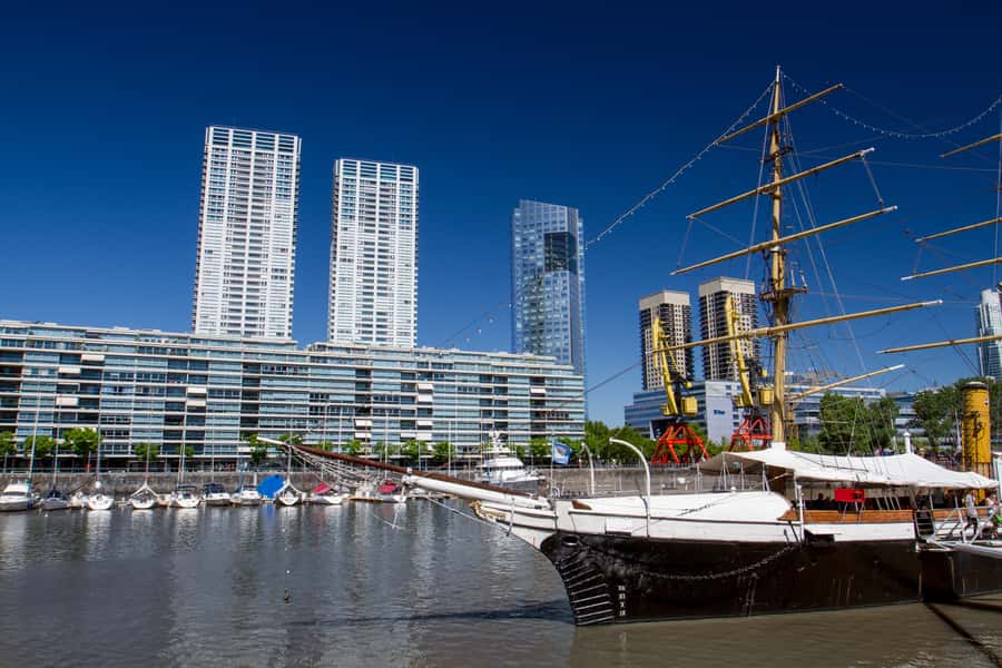 Buenos Aires: Half-Day Sightseeing Tour with 2 Stops - La Boca and the colorful Caminito stop