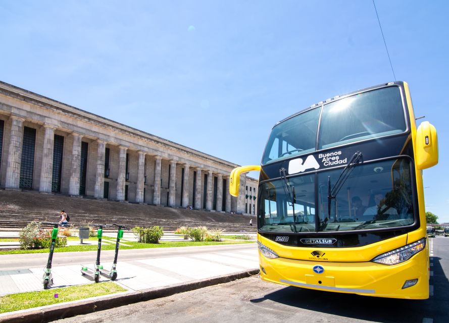 Buenos Aires Hop-On Hop-Off Bus and Exclusive Benefits - Puerto Madero and Puente de la Mujer