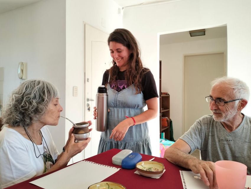 Buenos Aires: Mate & paint experience with pastry tasting - Painting while mate circulates
