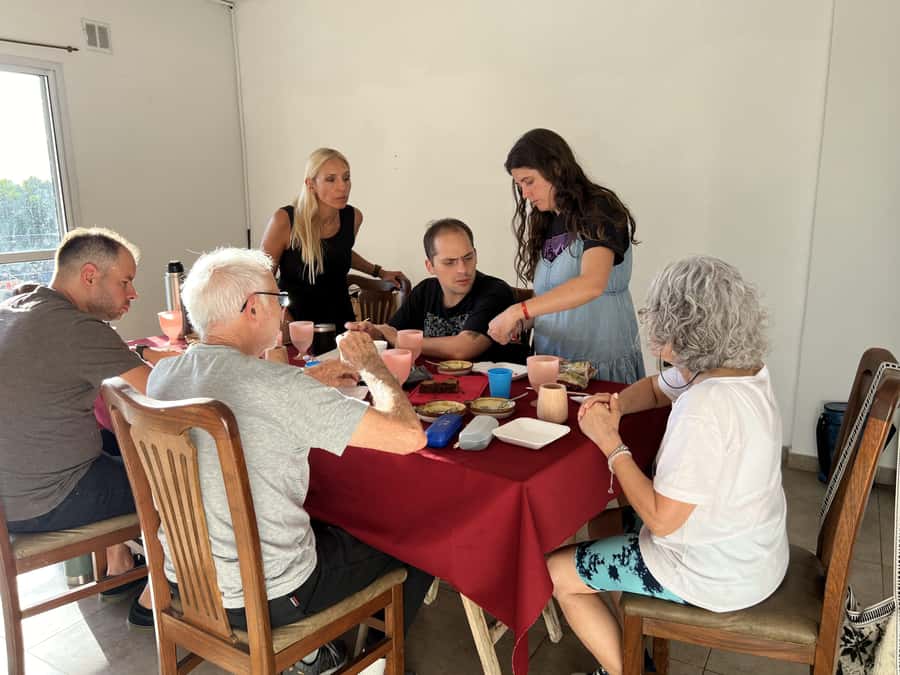 Buenos Aires: Mate & paint experience with pastry tasting - Taking home a useful souvenir