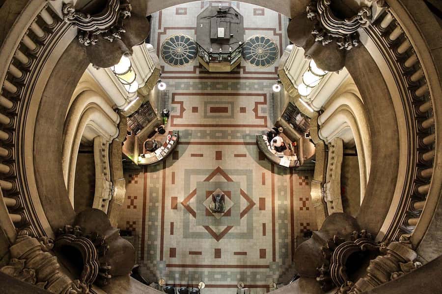 Buenos Aires: Palacio Barolo Guided Night Tour with Wine - Why Palacio Barolo is worth seeing after dark