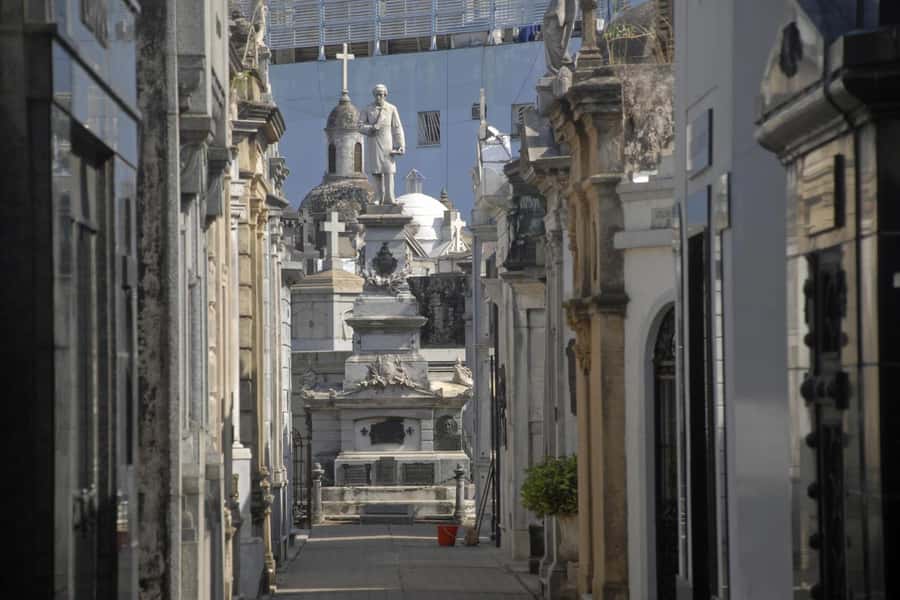 Buenos Aires Premium City Tour - La Boca and colorful Caminito