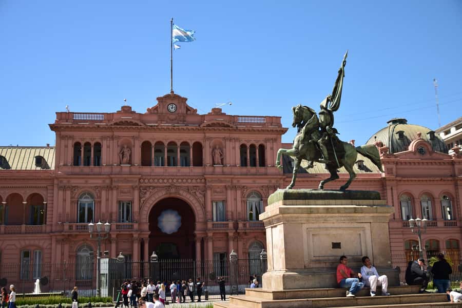 Buenos Aires: Private City Tour by Car with Hotel or Pickup - Why a private car helps in Buenos Aires