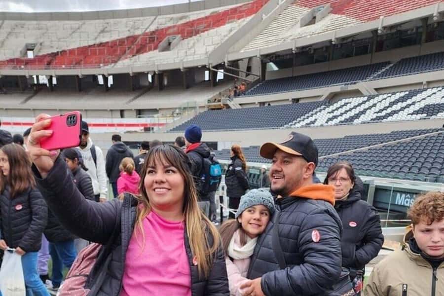 Buenos Aires: River Plate and Boca Juniors Museum Tour - Key points at a glance