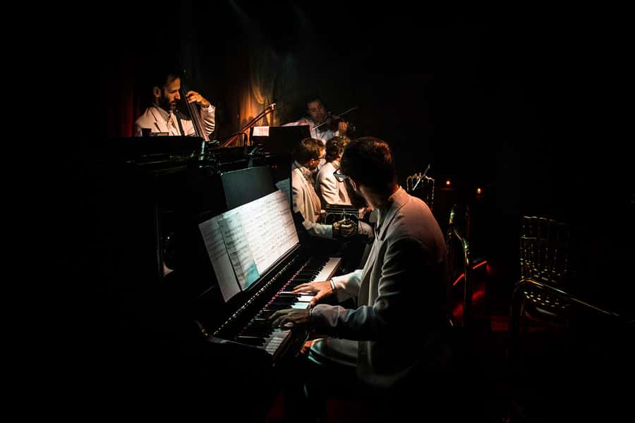 Buenos Aires: Rojo Tango Show with Optional Dinner - Watching the Rojo Tango Quintet Orchestra Set the Mood