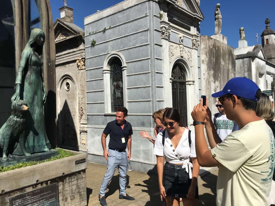 Buenos Aires:Small Group Tour AM & Sunset Open Bar Cruise PM - Key points to know before booking