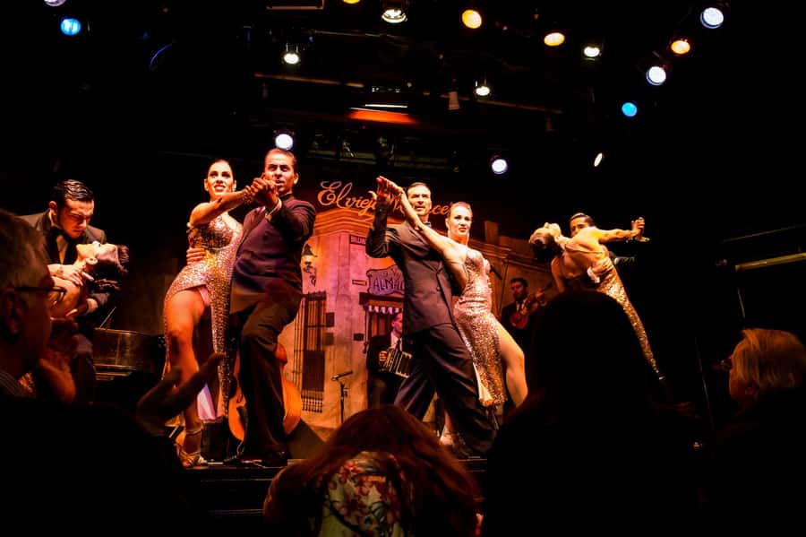 Buenos Aires: Tango - El Viejo Almacén! The first and most traditional show - Dinner first: Argentine flavors before the curtain