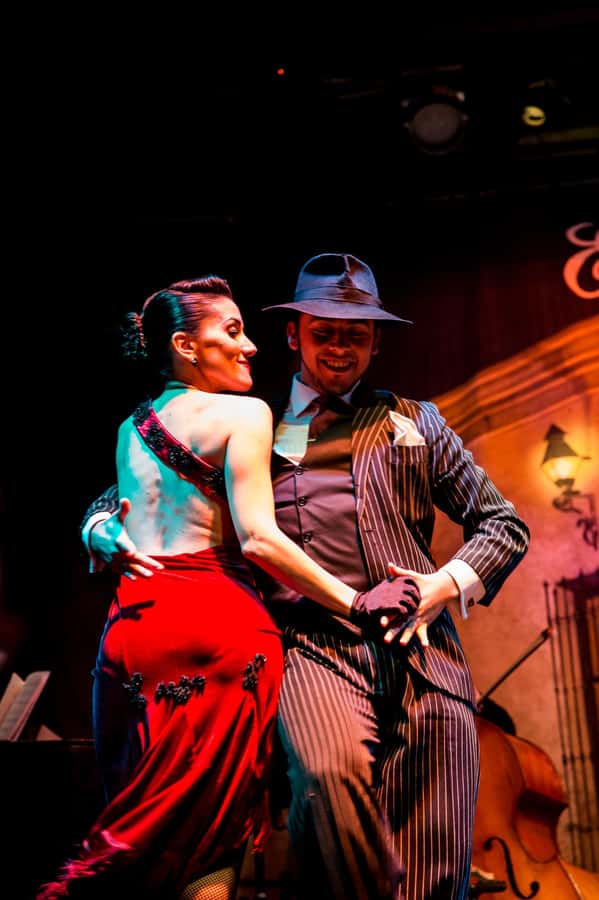Buenos Aires: Tango - El Viejo Almacén! The first and most traditional show - The 75-minute tango performance