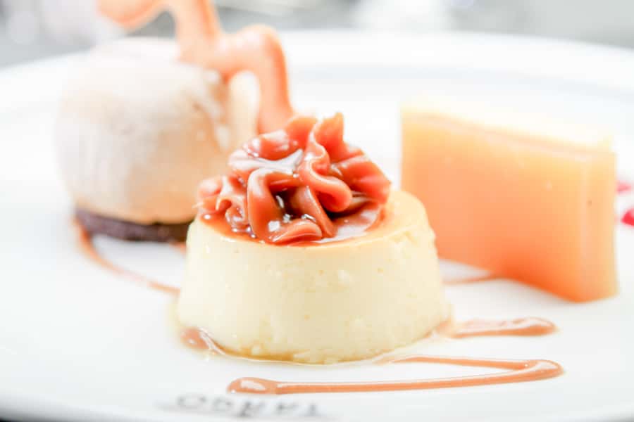 Buenos Aires: Tango Show at Tango Porteño & Optional Dinner - Dinner at 8:30 PM: useful, festive, and not quite fine dining