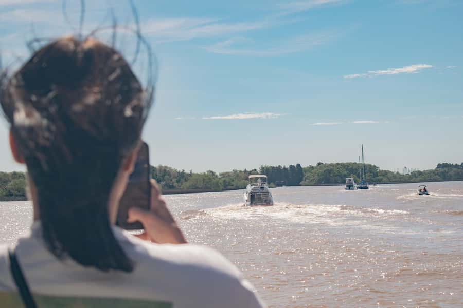 Buenos Aires: "Ticket"- 2hs of Navigation Premium to Tigre - Finding the Sturla Viajes dock in Puerto Madero
