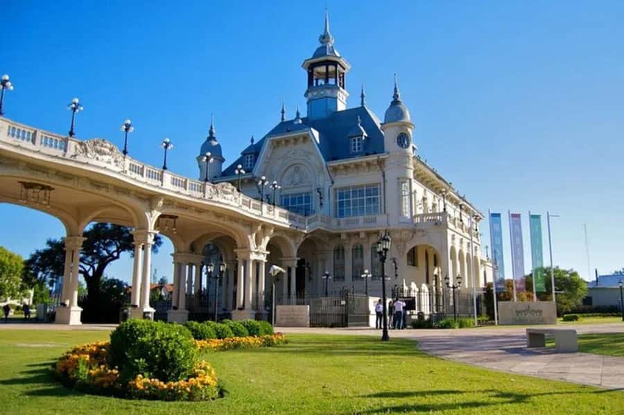 Buenos Aires: Tigre Delta Half-Day Tour with Navigation - Why Tigre makes a good half-day escape