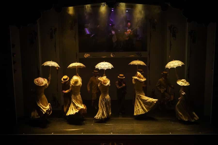 Café de los Angelitos - Traditional Night in Buenos Aires - Who will get the most from this $95 evening
