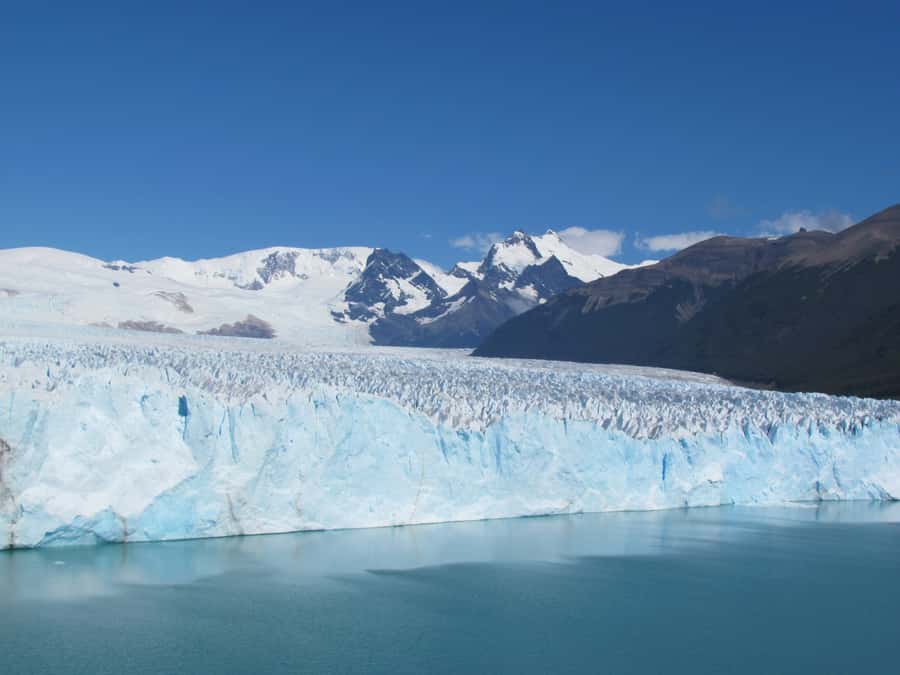 Calafate: Perito Moreno Glacier Guided Full-Day Tour - Bajo las Sombras Port and the optional boat ride