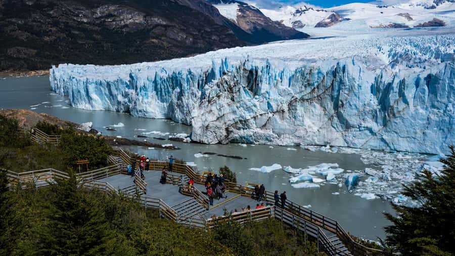 Calafate: Perito Moreno Glacier Guided Full-Day Tour - Who should book this Perito Moreno tour?