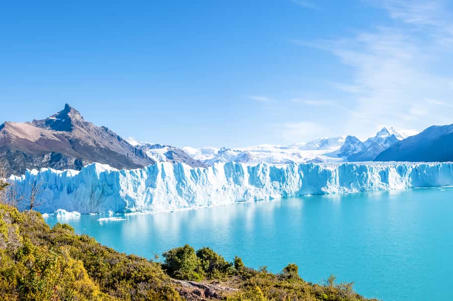 Calafate: Perito Moreno Glacier Guided Full-Day Tour - The road from El Calafate to Lake Argentino