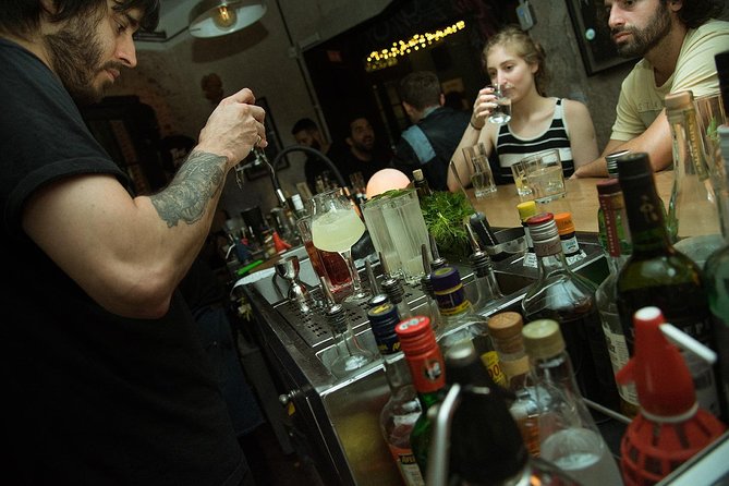 Cocktail tour in Buenos Aires - Who will enjoy this evening most