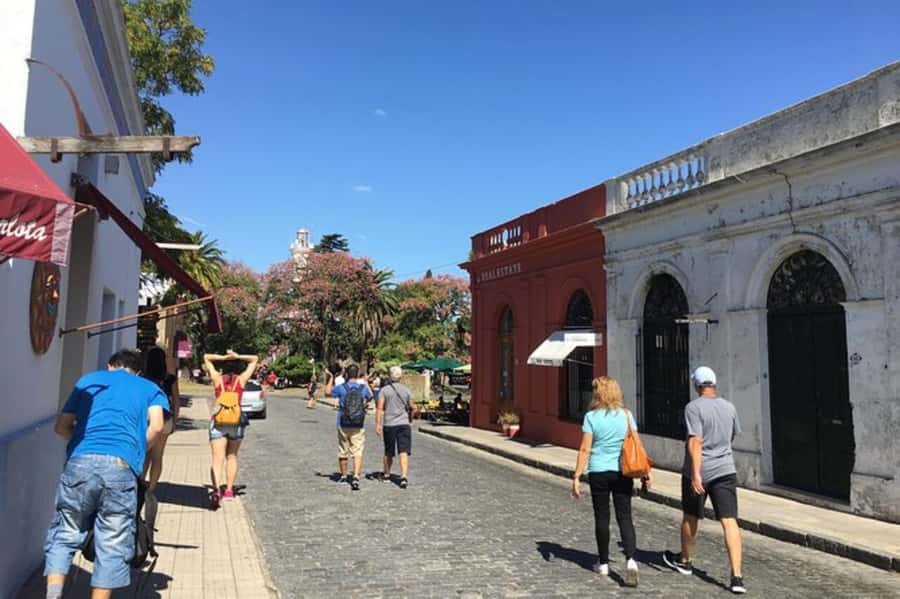 Colonia del Sacramento: Small-Group Day Trip - Key points at a glance