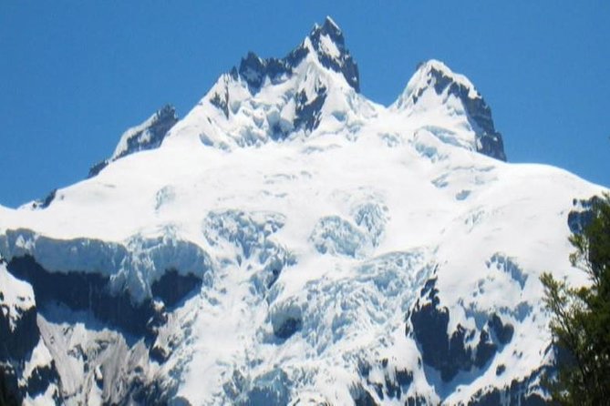 Discover Cerro Tronador with Ventisquero Negro Glacier - The guide makes a real difference