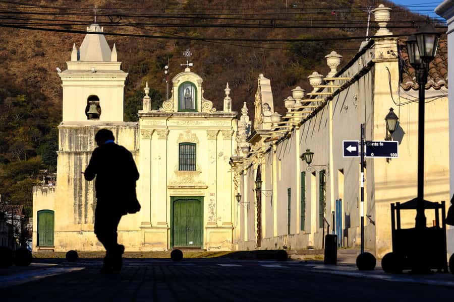 Discover Salta and enjoy the city with a photojournalist - Why this Salta walk feels different