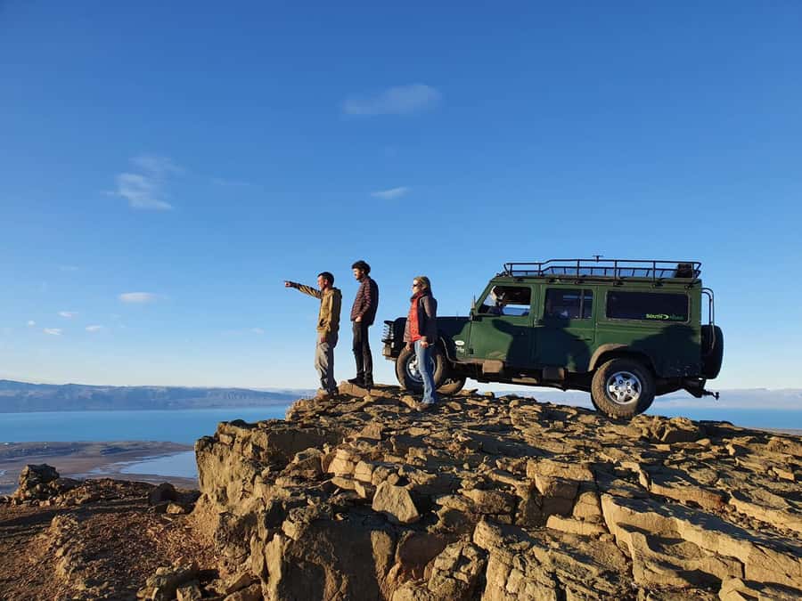 El Calafate: 4WD Adventure with Optional Hike or Zipline - Estancia Huyliche and the included food