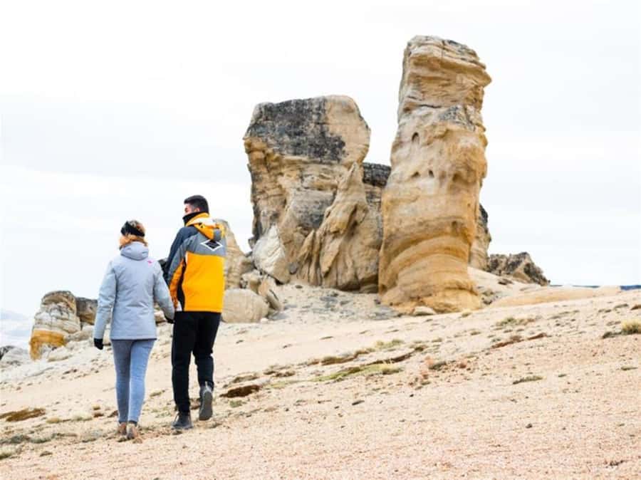 El Calafate: 4WD Adventure with Optional Hike or Zipline - Should you book the El Calafate Balcony adventure?