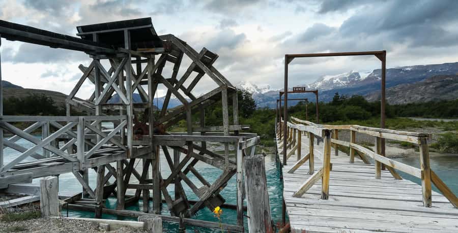 El Calafate: Glacier Cruise & Trekking at Estancia Cristina - Key points to know before booking
