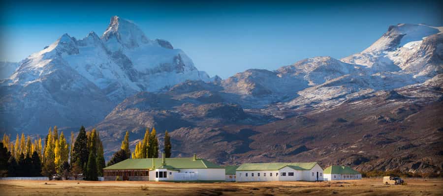 El Calafate: Glacier Cruise & Trekking at Estancia Cristina - Lunch and free time at the estancia