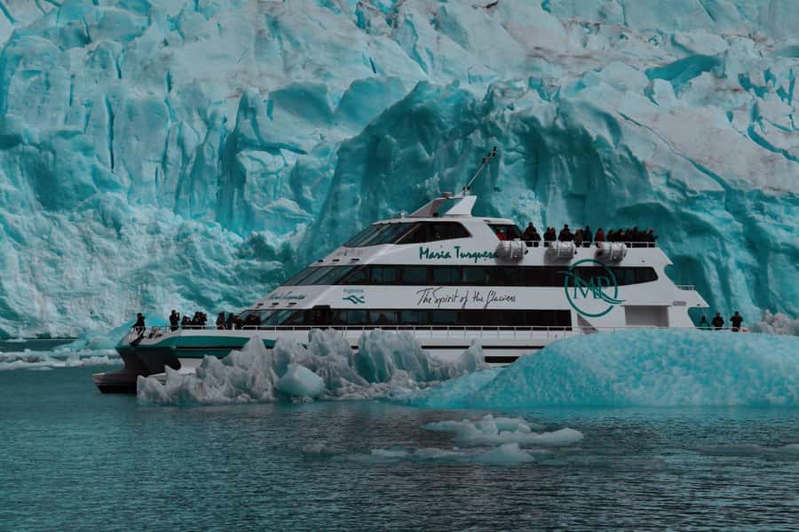 El Calafate: Gourmet Navigation Upsala & Spegazzini Glaciers - A full day on Lake Argentino, not just a glacier photo stop