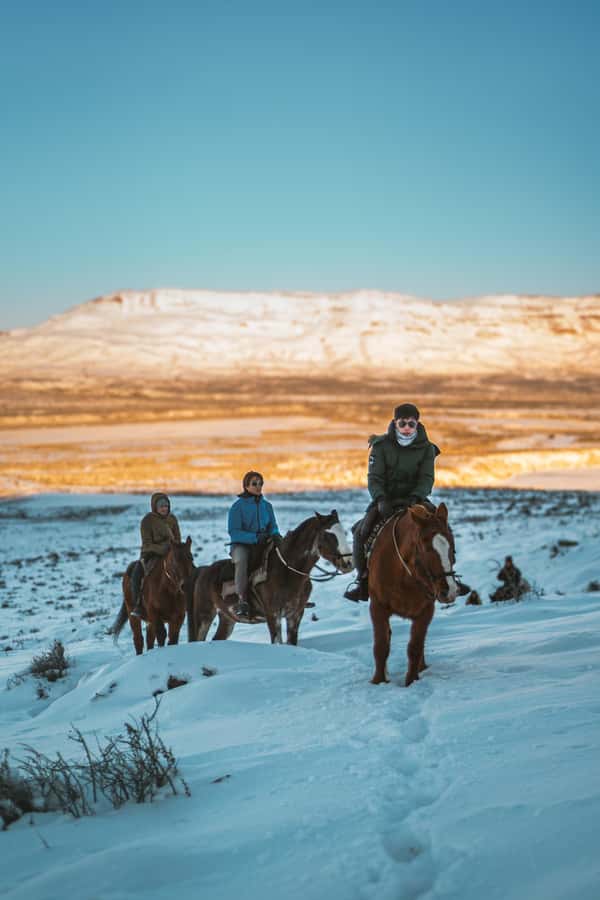 El Calafate: Horseback riding in Cerro Frias - Climbing Cerro Frías to the 400-meter viewpoint