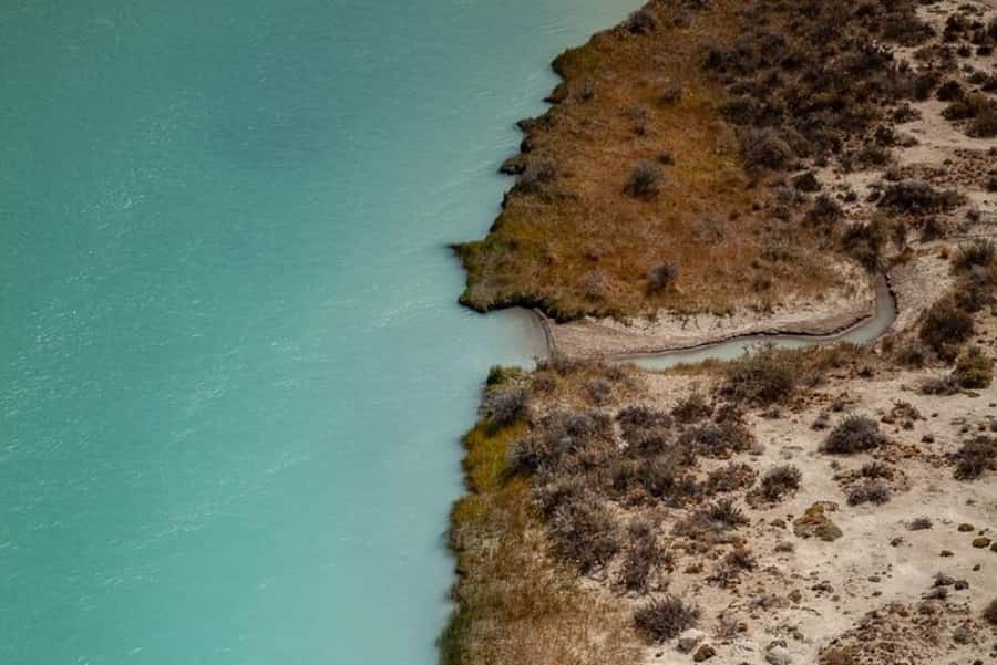 El Calafate: Kayak and Hike La Leona River Tour - Why La Leona River is worth seeing by kayak