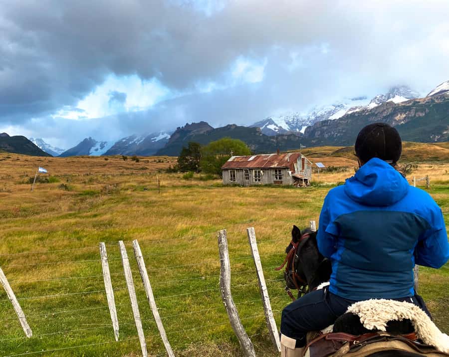 El Calafate: Nibepo Aike Ranch with Horseback Riding - A Patagonian lamb asado in the quincho