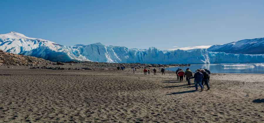 El Calafate: Safari Azul Los Glaciares Trekking Tour - Bajo de las Sombras and the Lago Rico crossing