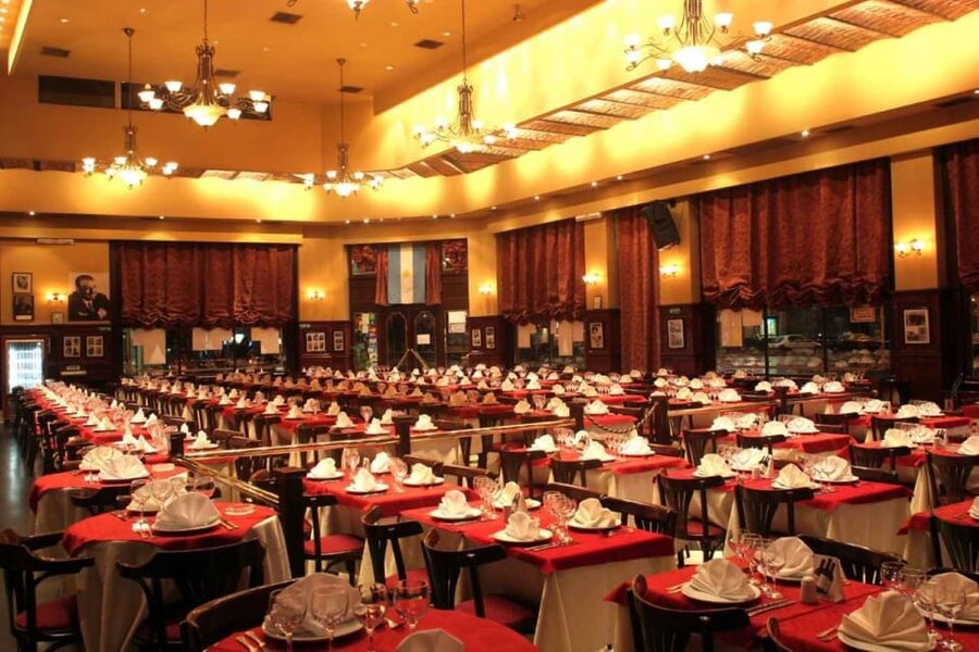 Esquina Homero Manzi Dinner and Tango Show - Who will enjoy this evening most?