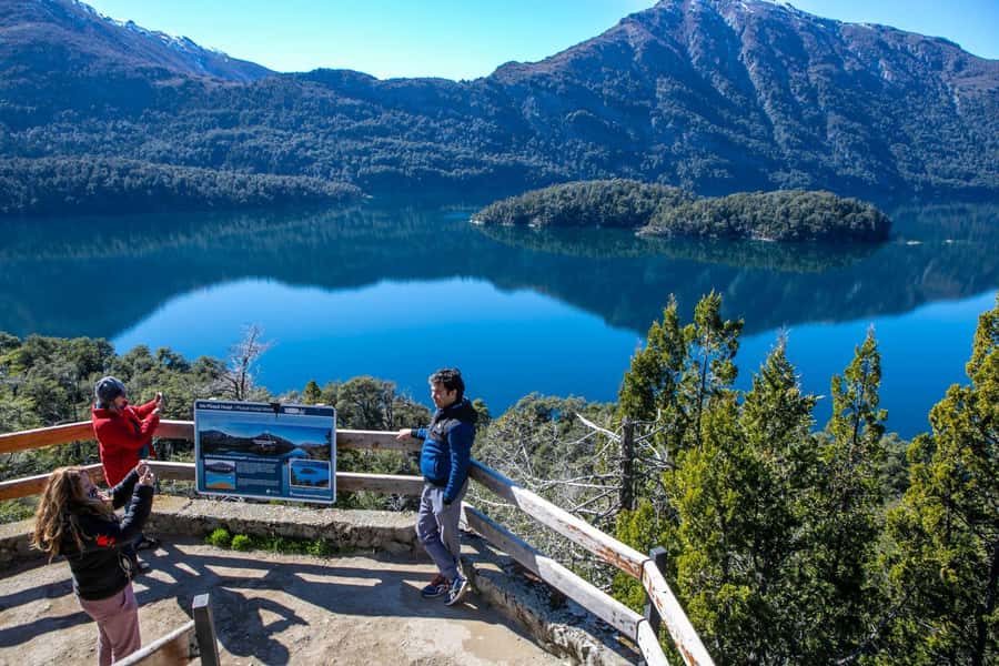 From Bariloche: Cerro Tronador Full-Day Tour - Mascardi Lake and the turn onto gravel