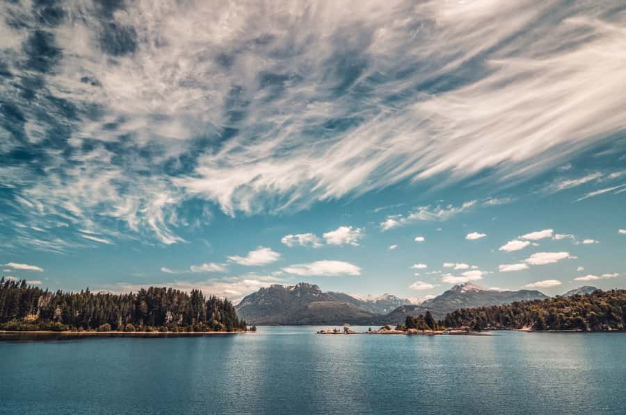 From Bariloche: San Martin de los Andes and 7 Lakes Circuit - Crossing the Limay River into Neuquén