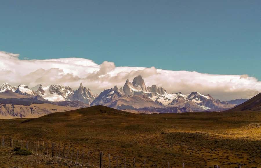 From El Calafate: El Chalten Full-Day Tour and Short Hike - Mirador de los Cóndores: short, but not flat