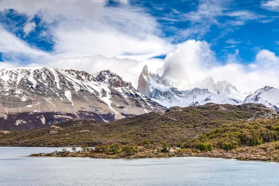 From El Calafate: El Chalten Full-Day Tour and Short Hike - Leaving El Calafate for the Santa Cruz steppe